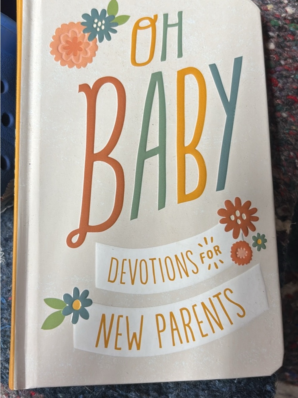 Oh Baby Devotions for New Parents – Floral White Cover